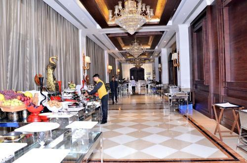 Golden Galaxy Hotels & Resorts