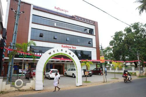 Hotel Sathya Inn