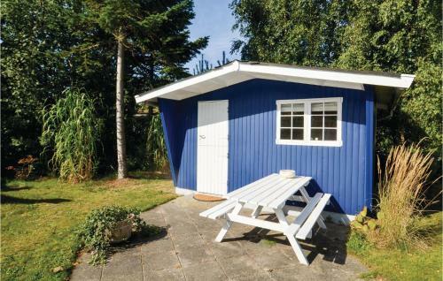 Three-bedroom Holiday Home In Vaggerlose