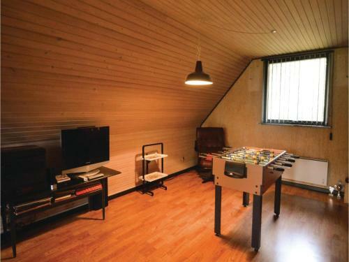 Two-bedroom Holiday Home In Vaggerlose