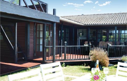 Three-bedroom Holiday Home In Gilleleje