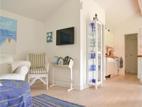 Three-bedroom Holiday Home In Gilleleje