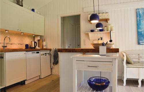 Three-bedroom Holiday Home In Gilleleje