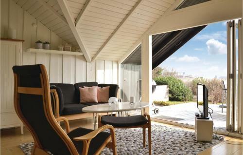 Two-bedroom Holiday Home In Gilleleje