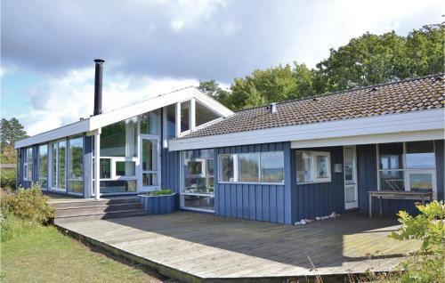 Three-bedroom Holiday Home In Gilleleje
