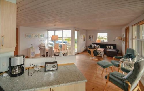 Three-bedroom Holiday Home In Grenaa