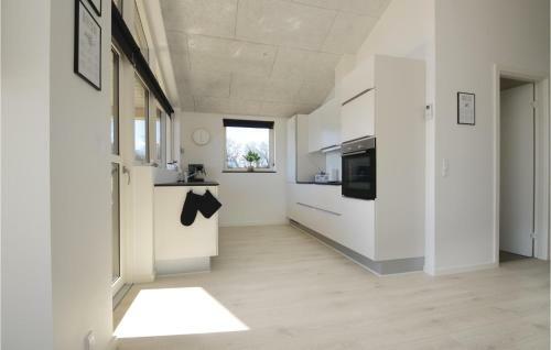 Four-bedroom Holiday Home In Haderslev