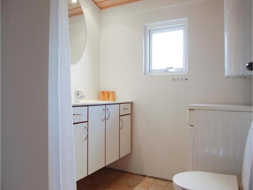 Three-bedroom Holiday Home In Haderslev