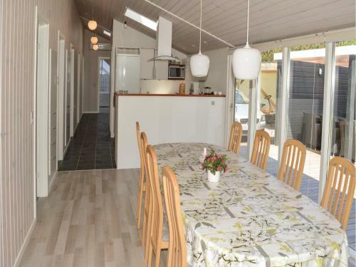 Four-bedroom Holiday Home In Hals