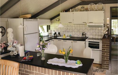 Two-bedroom Holiday Home In Hals
