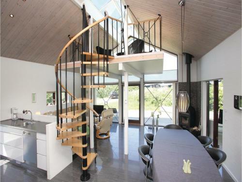 Three-bedroom Holiday Home In Hjorring