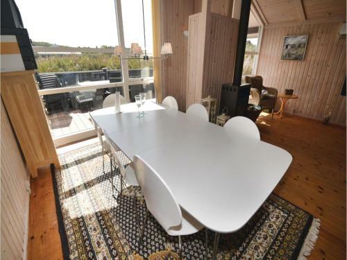 Four-bedroom Holiday Home In Hjorring
