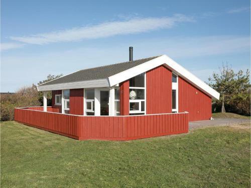 Three-bedroom Holiday Home In Hjorring