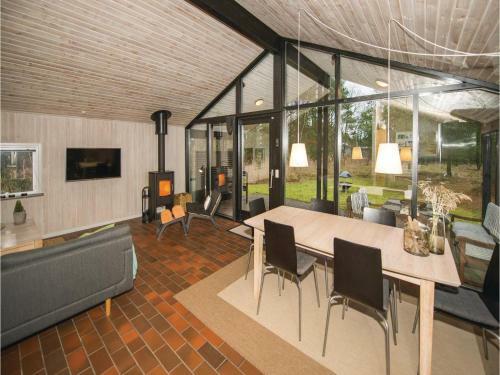 Three-bedroom Holiday Home In Jerup
