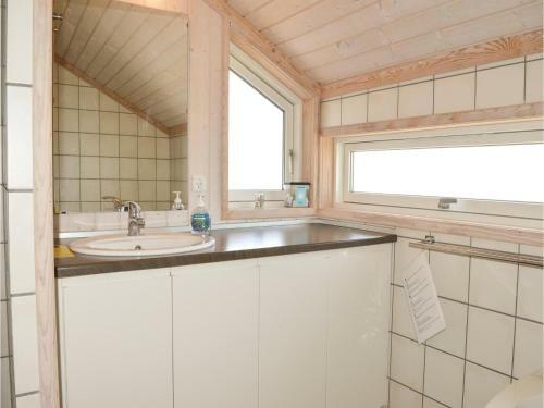 Three-bedroom Holiday Home In Jerup
