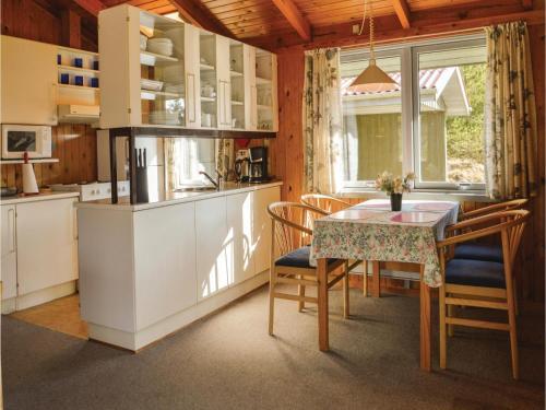 Two-bedroom Holiday Home In Lokken
