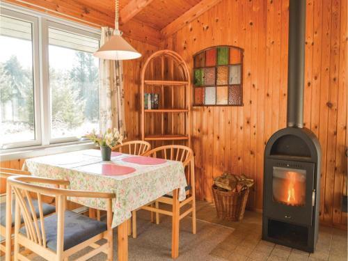 Two-bedroom Holiday Home In Lokken