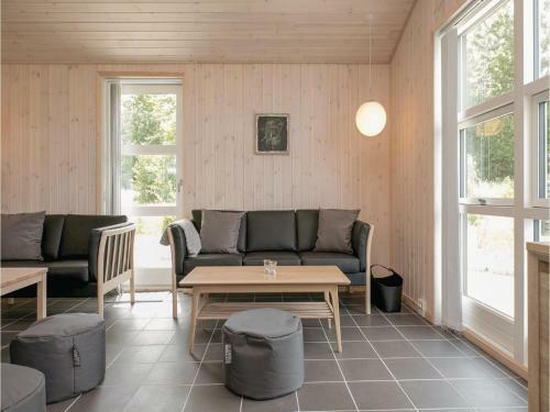 Four-bedroom Holiday Home In Lokken