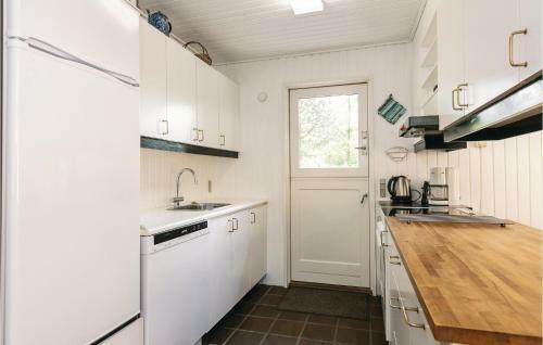 Three-bedroom Holiday Home In Nexo
