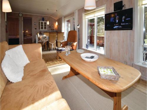 Three-bedroom Holiday Home In Rodby