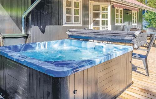Three-bedroom Holiday Home In Rodby