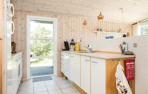 Three-bedroom Holiday Home In Saltum