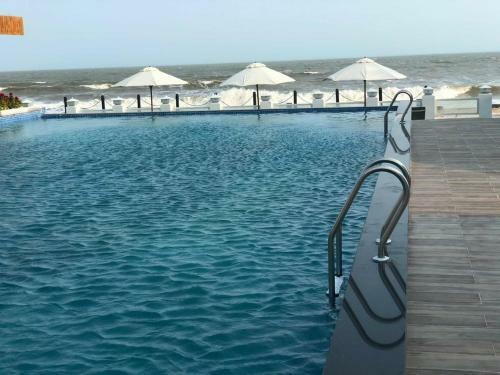 Blue Sapphire Sea View Apartment