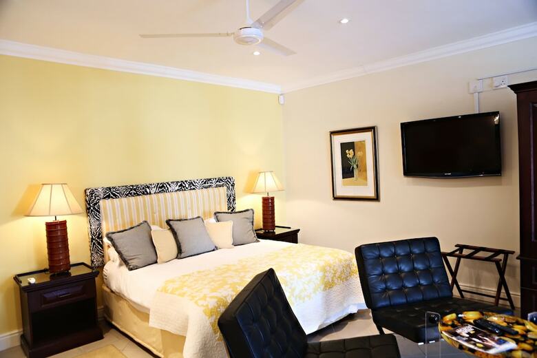 Hostal Ashbourne House Guest House