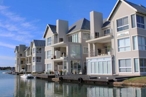 Apartamentos Waterside Living Kp08