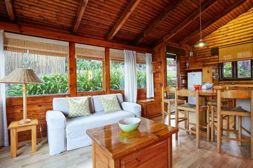 Hotel Under Milkwood Resort
