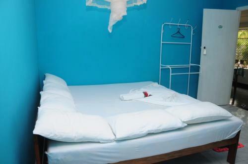 Hostal Levi's Tourist ? Anuradhapura