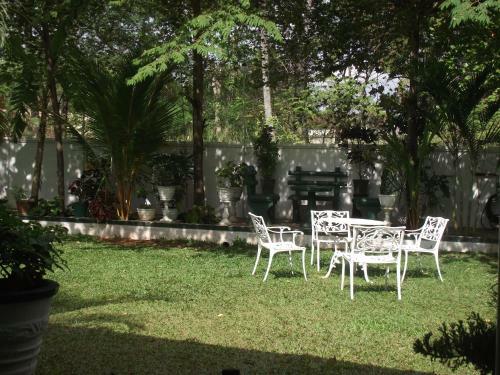 Hostal Levi's Tourist ? Anuradhapura