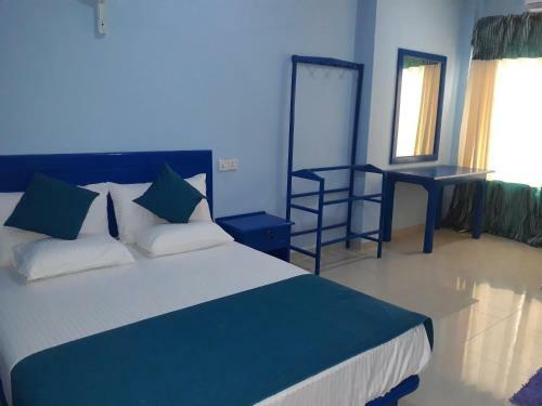 Bevary City Hotel