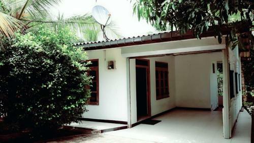 Bed & Breakfast Kulama, The Lake Villa