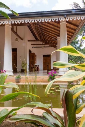 Hostal Sanhinda Holiday Home
