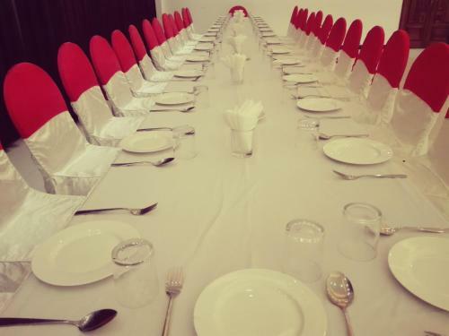 Hotel Chilaw Far Inn Village