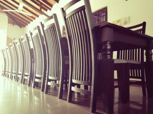 Hotel Chilaw Far Inn Village