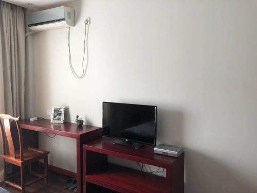 China Manor Hotel & Restaurant