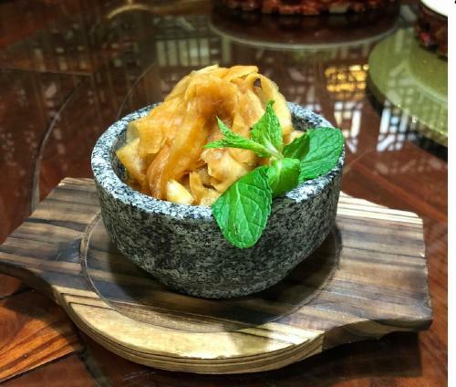 China Manor Hotel & Restaurant