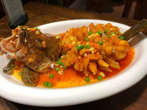 China Manor Hotel & Restaurant