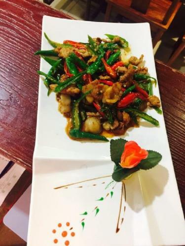 China Manor Hotel & Restaurant