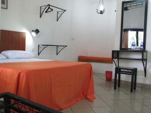 Hostal Dambulu Oya Family Park