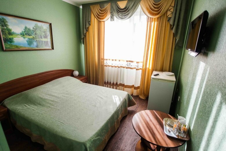 Hostal Alexandra Guest House