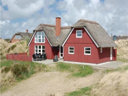 Four-bedroom Holiday Home In Blavand