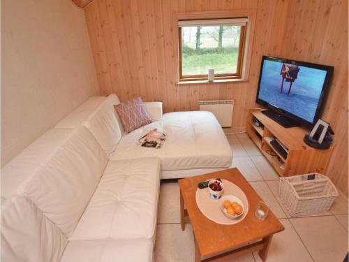 Four-bedroom Holiday Home In Blavand