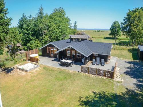 Four-bedroom Holiday Home In Blavand