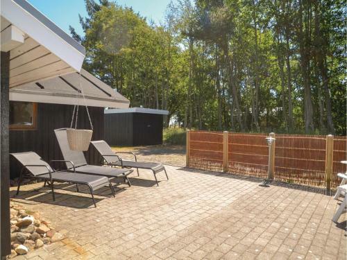 Four-bedroom Holiday Home In Blavand