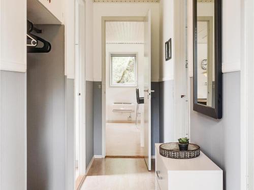 Three-bedroom Holiday Home In Blavand