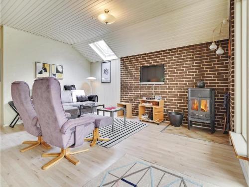 Three-bedroom Holiday Home In Blavand