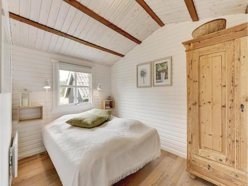 Four-bedroom Holiday Home In Blavand